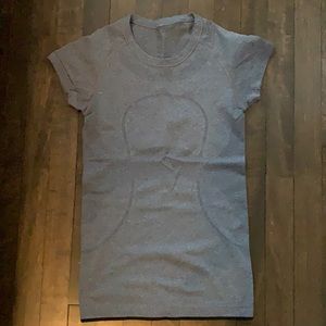Lululemon active tank!